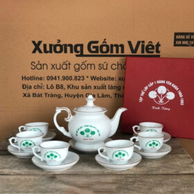 Bộ ấm chén in logo dáng đài cát màu trắng vẽ vàng XG-AC11
