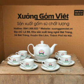 Bộ ấm chén in logo dáng bầu tròn màu trắng vẽ viền kim XG-AC17
