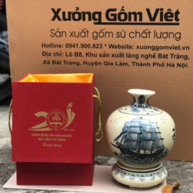 Bình hút lộc in logo màu trắng vẽ nhị cảnh thuyền buồm bát mã XG-BHL06