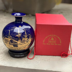 Bình hút lộc in logo màu xanh dương họa tiết thuyền buồm XG-BHL15