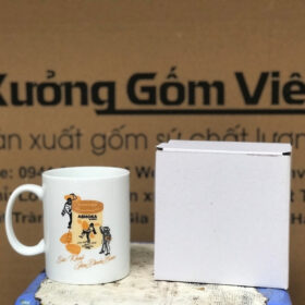 Ly sứ in logo ASHOKA Bát Tràng dáng trụ quai C XG-LS72