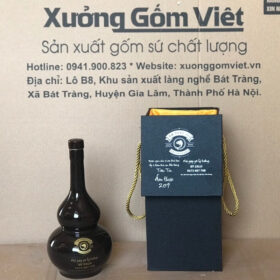 Nậm rượu in logo Ẩm thực 209 dáng hồ lô màu nâu XG-NR02