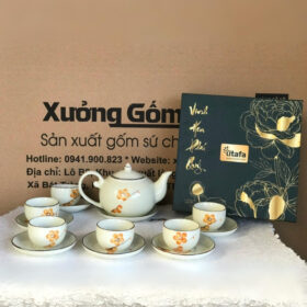 Bộ ấm chén in logo màu kem họa tiết hoa mai cam XG-AC64