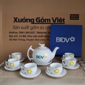 Bộ ấm chén in logo dáng bưởi cành màu trắng kẻ chỉ vàng kim XG-AC96