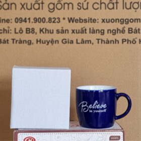 Cốc sứ in logo Believe in yourself dáng lùn có quai xanh dương XG-LS180