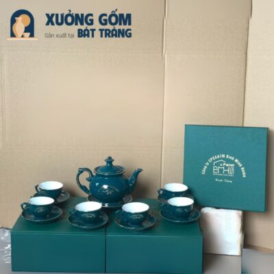 bo-am-chen-gom-su-bat-trang-in-logo-cong-ty-cpsx-tm-binh-minh-home-dang-dai-cat-hoa-tiet-thuyen-buom-xuoi-gio-mau-xanh-co-vit (2)