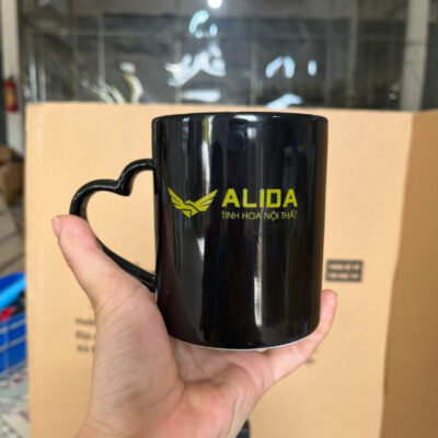 coc-su-bat-trang-in-logo-alida-tinh-hoa-noi-that-dang-tru-mau-den-quai-trai-tim (3)