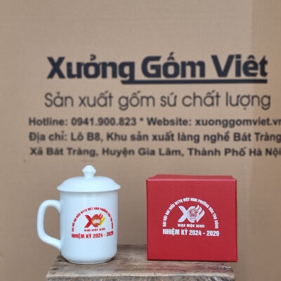 coc-su-bat-trang-in-logo-dai-hoi-dai-bieu-mttq-viet-nam-phuong-hoa-tho-dong-dai-hoi-xiii-nhiem-ky-2024-2029-dang-bau-co-nap-mau-trang
