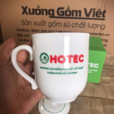 coc-su-bat-trang-in-logo-hotec-mau-trang-dang-bau-kem-nap-day-va-dia-ke (2)