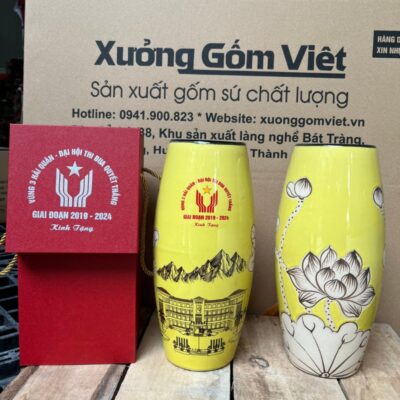 lo-hoa-gom-su-bat-trang-in-logo-vung-3-hai-quan-dai-hoi-thi-dua-quyet-thang-mau-vang-hoa-tiet-sen-trang (2)