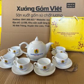 Bộ ấm chén gốm sứ Bát Tràng in logo công đoàn cơ sở màu trắng dáng bưởi lửa XG-AC118